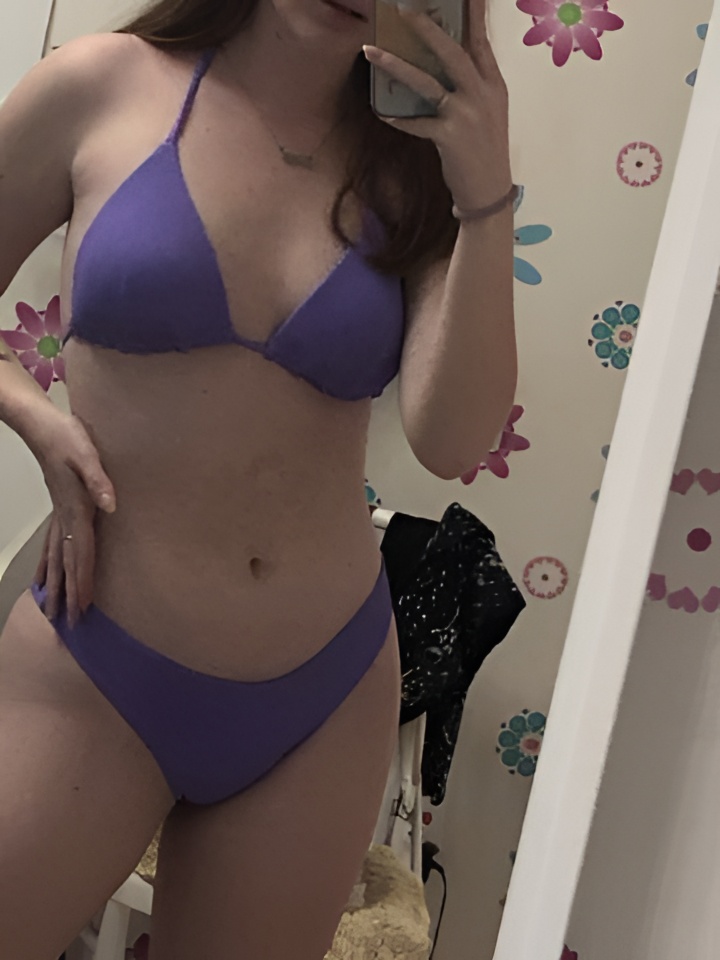 Яна привлекательная девушка из Нижневартовска цена от 2000 руб