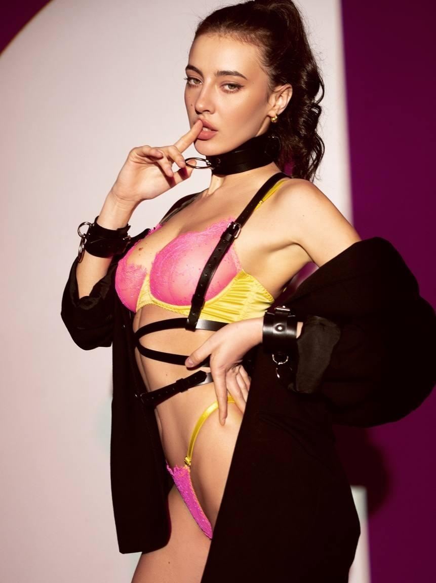 Жанна привлекательная девушка из Нижневартовска цена от 10000 руб