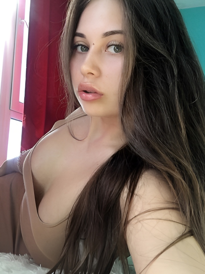 Индивидуалка Лаура, доступна для личного знакомства от 5000 руб