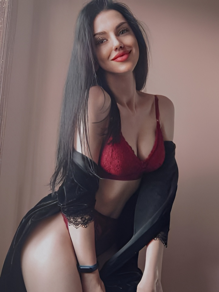 Индивидуалка Нина, доступна для личного знакомства от 10000 руб